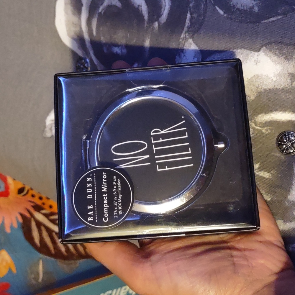 Rae Dunn no filter compact mirror - Picture 4 of 4